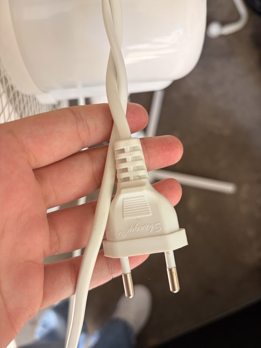 Ventilatori: Standventilator weiss funktionstüchtig mit Kabel – Usato da St.Gallen venduto da rslalfs 1