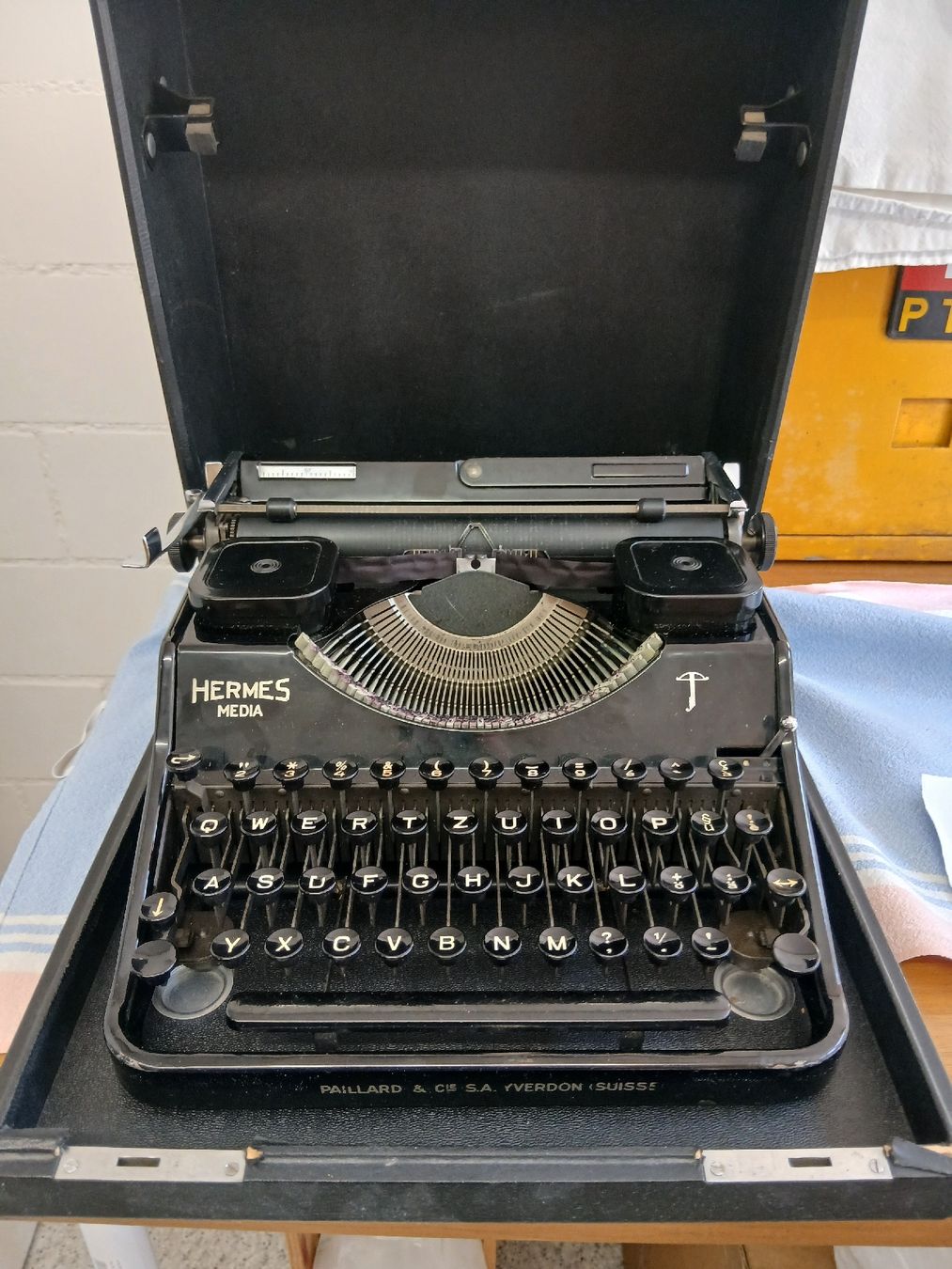 Macchine da scrivere: Hermes Media Schreibmachine – Usato da Winterthur venduto da Filasez