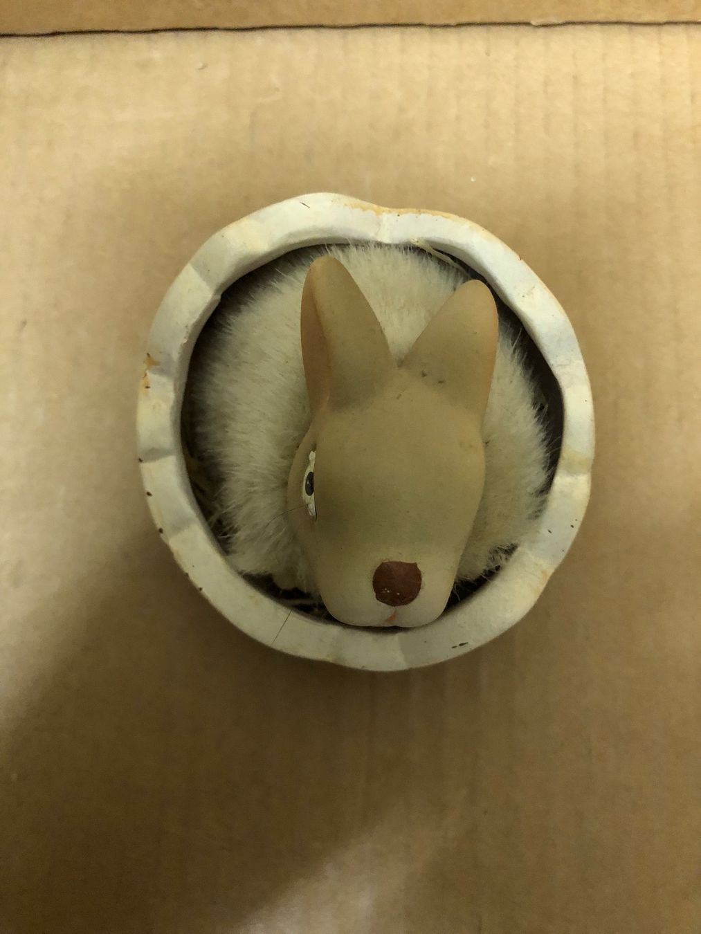 Tutte le decorazioni: Hase in Eierschale stehend – Usato da Eschlikon TG venduto da 1.-