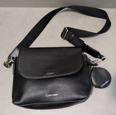 Calvin Klein Crossbody Bag, Schwarz, Top Zustand