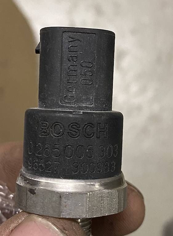 Tutti pezzi di ricambio auto: Bmw Drucksensor 0265005303 – Usato da Schwaderloch venduto da z_g