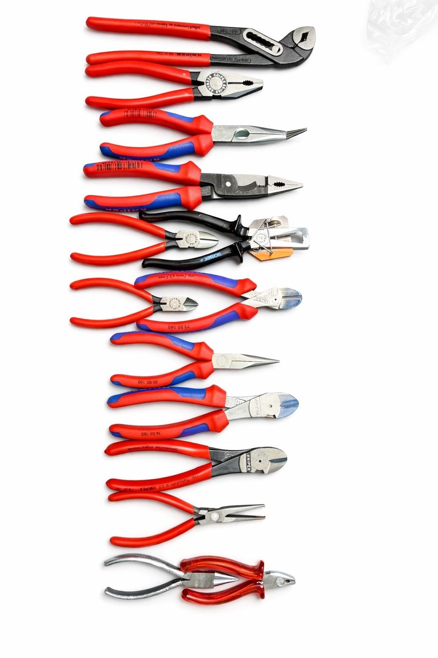 Knipex Tutti gli attrezzi: Knipex Pliers Set von - Excellent Condition! – Nuovo (secondo la descrizione) da Zürich venduto da BONETI 1