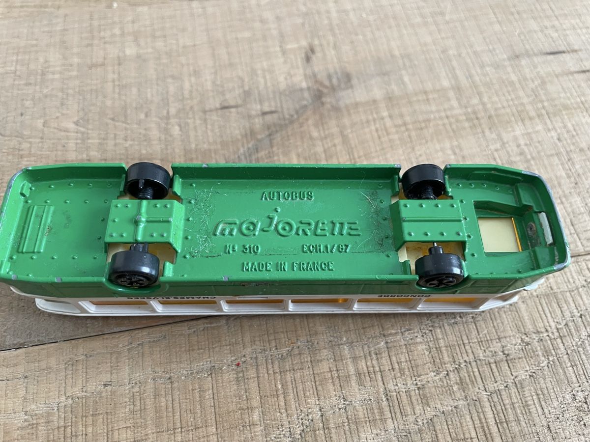 Majorette Modellautos:  Majorette Autobus Saviem Nr. 310  – Gebraucht aus Frauenfeld von Challenger77 3