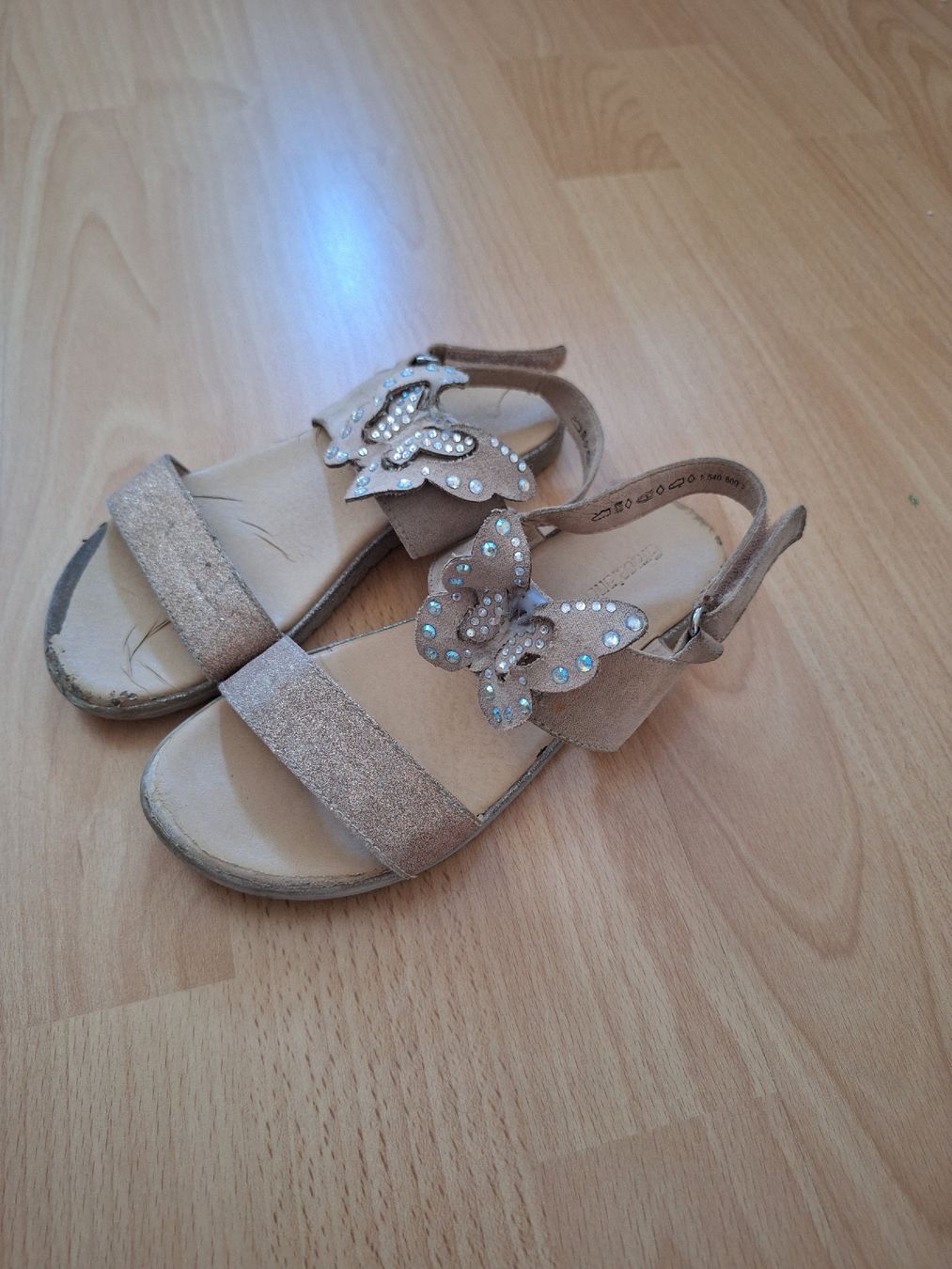 Scarpe per ragazze: Sandalen Grösse 31 – Usato da Kreuzlingen venduto da nissie88