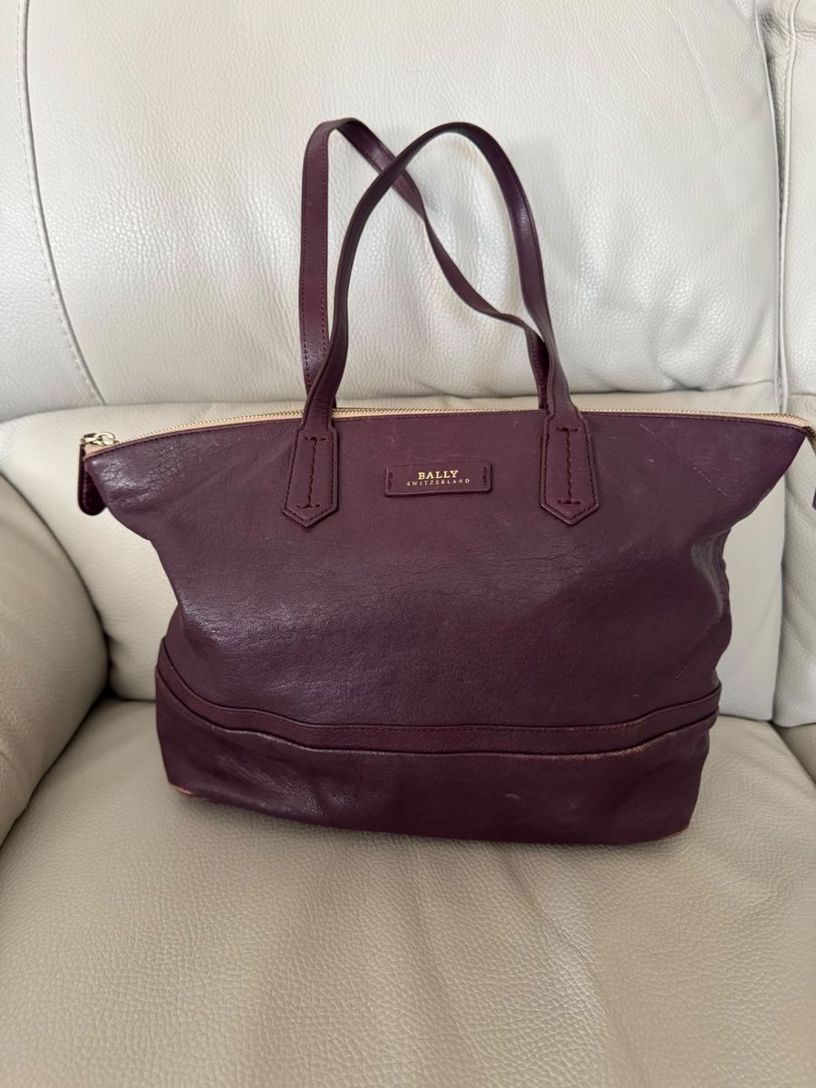 Bally Taschen für Damen: Bally Ledertasche Shopper  – Gebraucht aus Zollikon von snowflake10-
