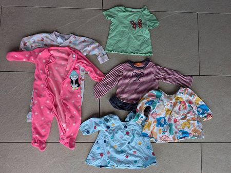 Mädchen Kleiderpaket Grösse 74