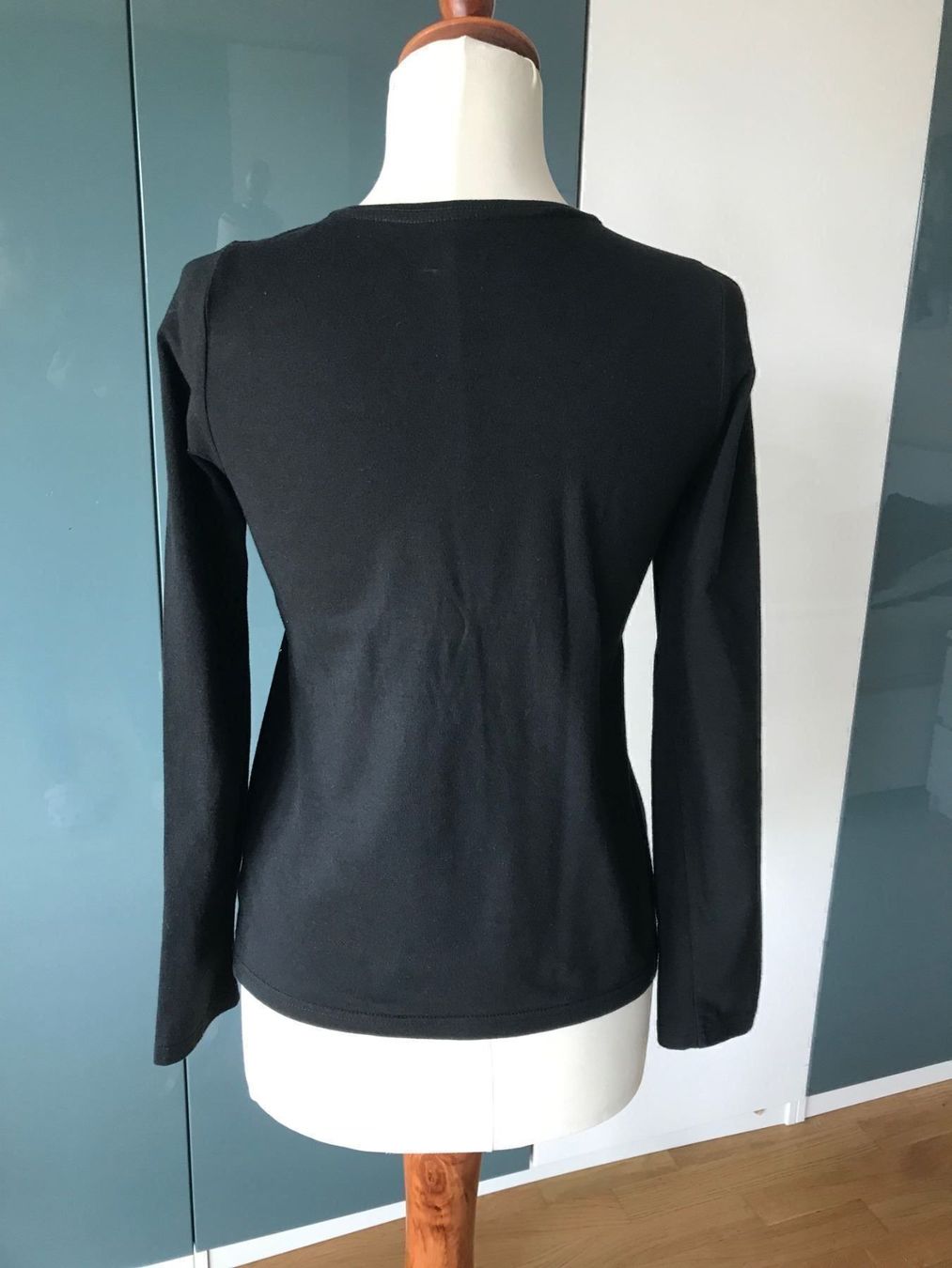 Pullover & Sweatshirts: Langarmshirts Schwarz 38M 95% cotton – Gebraucht aus Duebendorf von Alexandertreyer 2