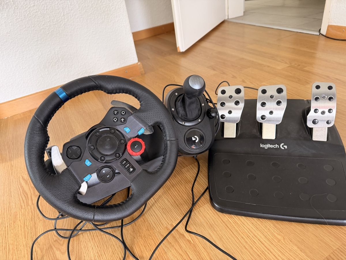 Logitech Controller: G29 Lenkrad – Nuovo (secondo la descrizione) da Regensdorf venduto da ili_sl69