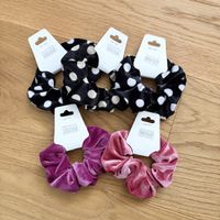 5 Scrunchies Haargummis Samt