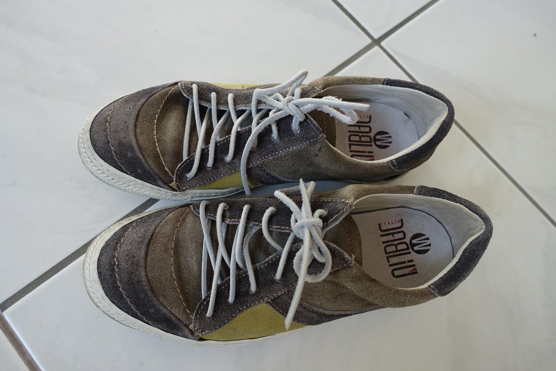 Herrenschuhe: Halbschuh Made in Italy, Wildleder, Gr. 39 – Gebraucht aus Trimbach von bergmann67