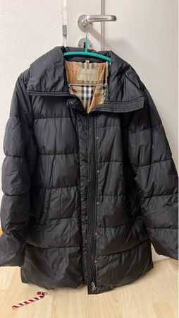Burberry London Winter Jacket - Stylish and Warm!