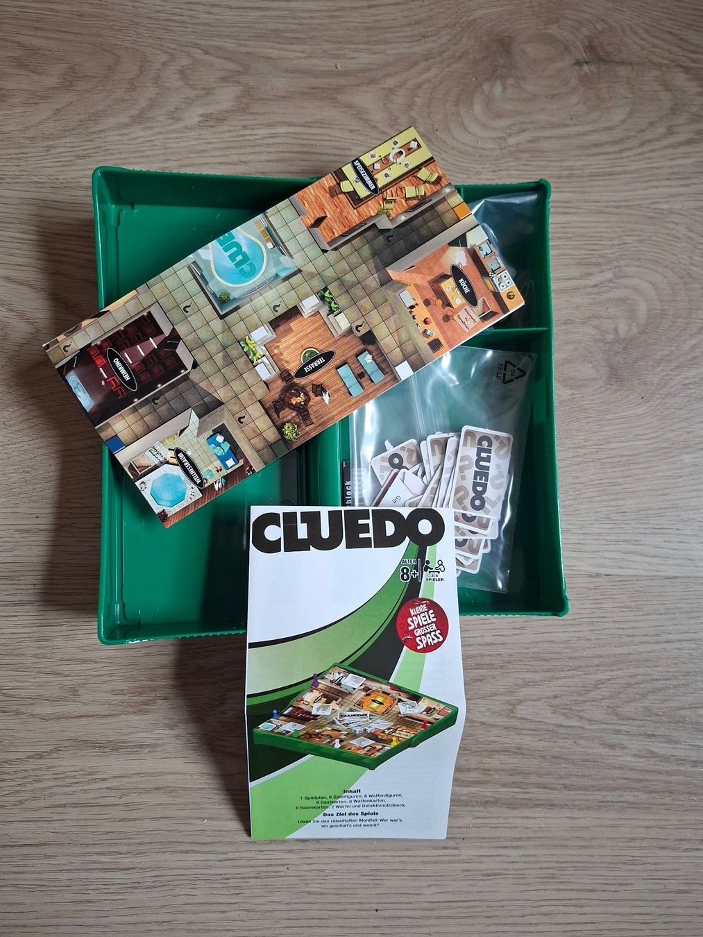 Giochi: Cluedo Reisespiel – Nuovo e nell'imballaggio originale da Oberwil/Dägerlen venduto da Dominique1606 1