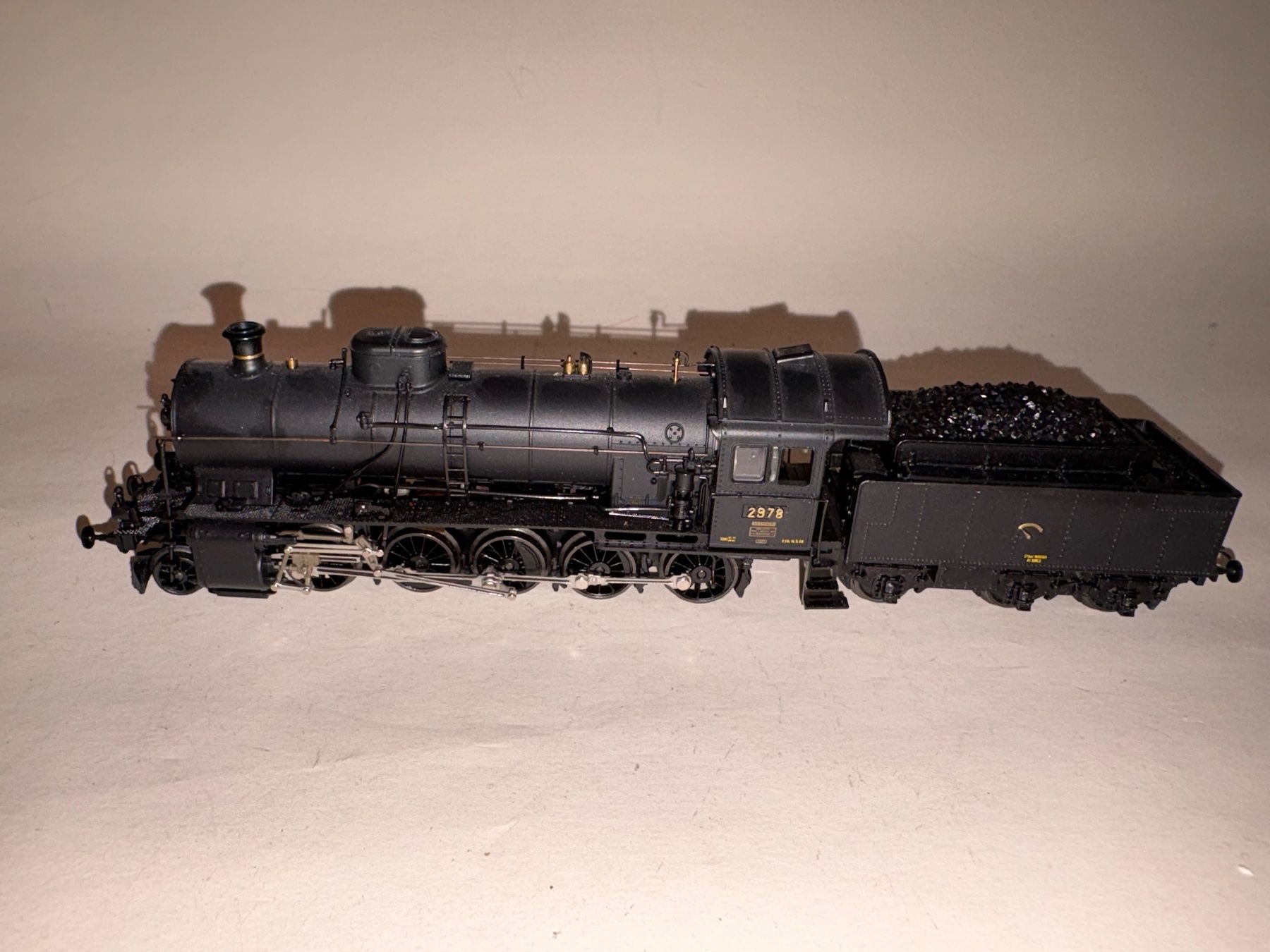 Liliput Modelleisenbahnen: r47:  Roco H0 GS: SBB C 5/6 ELEFANT – Gebraucht aus Speicher von mueger49