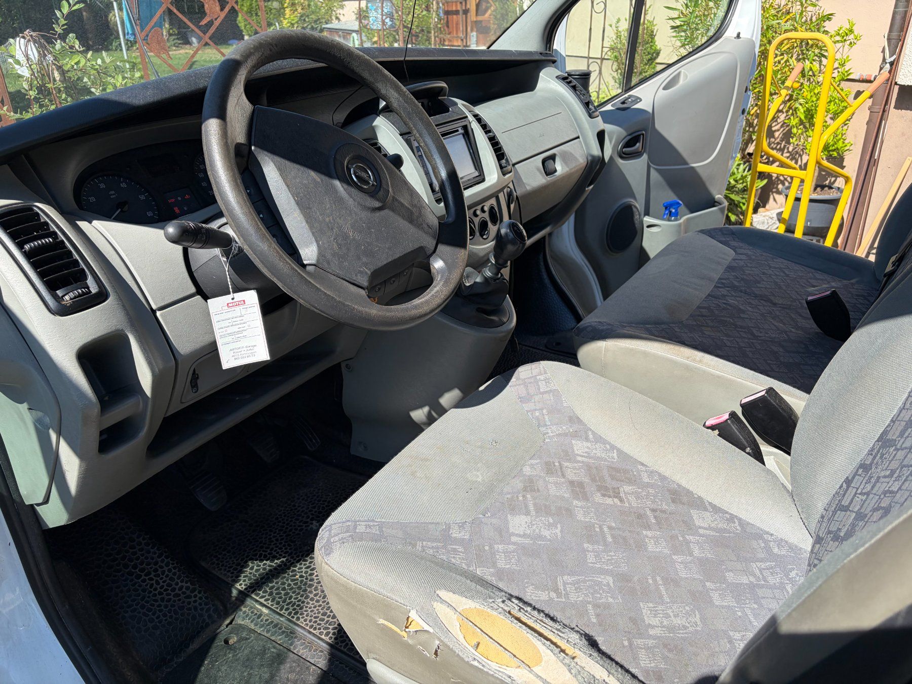 Opel Automobili: Opel Vivaro 19TD – Difettoso da Kirchberg BE venduto da pic.co 5