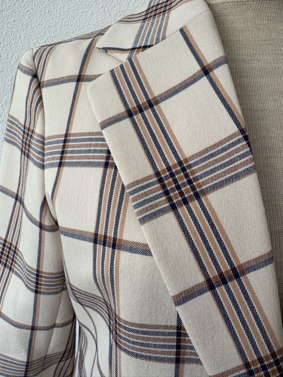 Maje Anzüge & Kostüme: Blazer et short MAJE, taille 38, carreaux – Neu (gemäss Beschreibung) aus Morges von sandy069 4