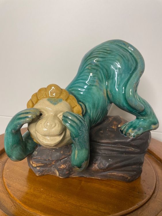 Old Chinese monkey statue figurine - porcelain | Kaufen auf Ricardo