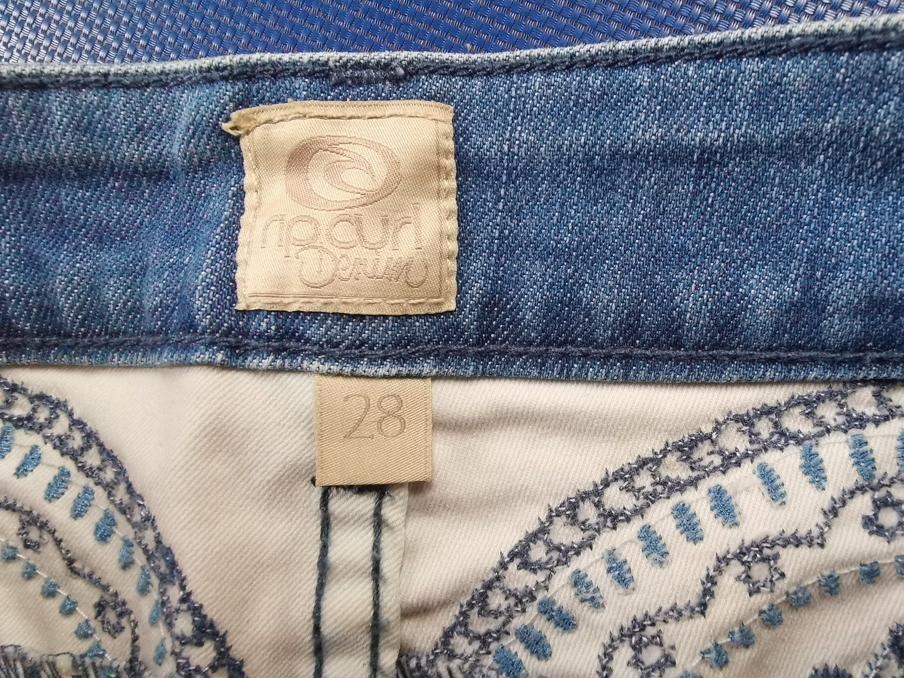 Rip Curl Jeans: RIP CURL Jeansshorts Weite / Grösse 28 – Neu (gemäss Beschreibung) aus Münsingen von Nik_und_Kat 2