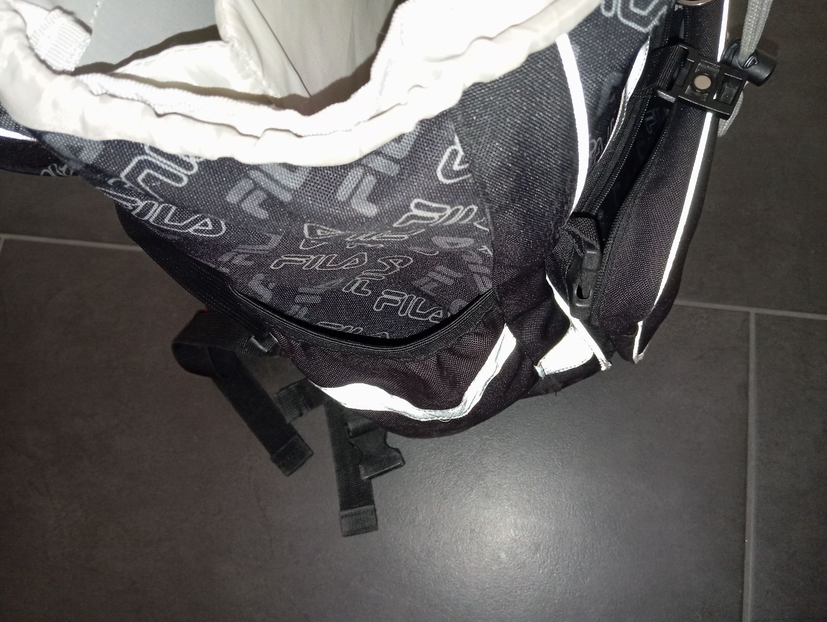 Fila Zaini: Schule Rucksack FILA  – Usato da Winterthur venduto da Emrh 1