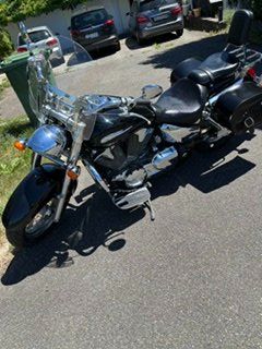 Honda Chopper: Honda Shadow VTX1300S - Schwarz – Usato da Lengnau AG venduto da Qualipreis1