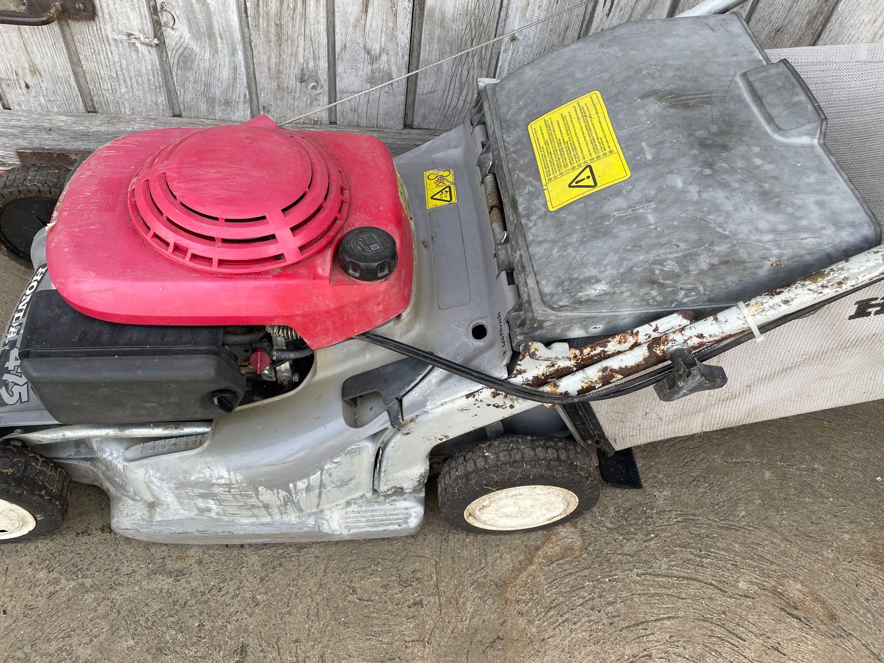 Motorsensen & Rasentrimmer: Honda Rasenmäher HRB 475 Benzin – Gebraucht aus Rüegsbach von  2