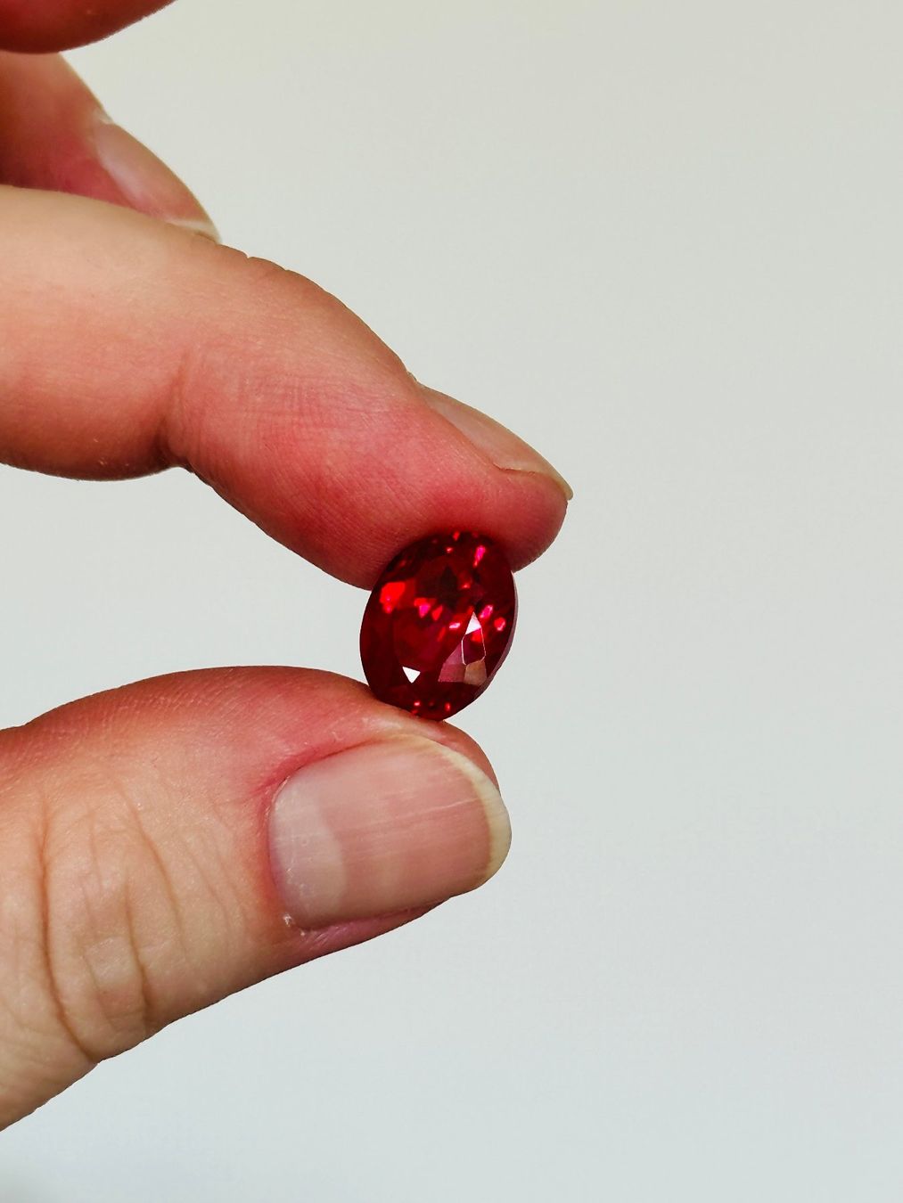 Pietre preziose: 7.60 Ct Certified – Nuovo e nell'imballaggio originale da Genève venduto da AWWA 6