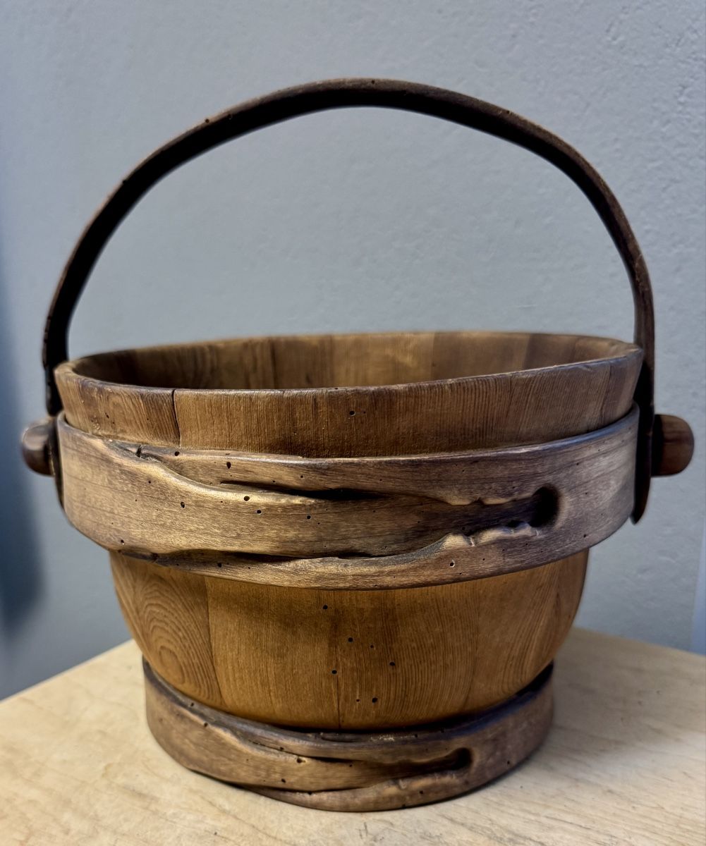 Ciotole: Antikes Holz Rahmbecken 22 cm Gefäss – Usato da Rothrist venduto da Luckywinner 1