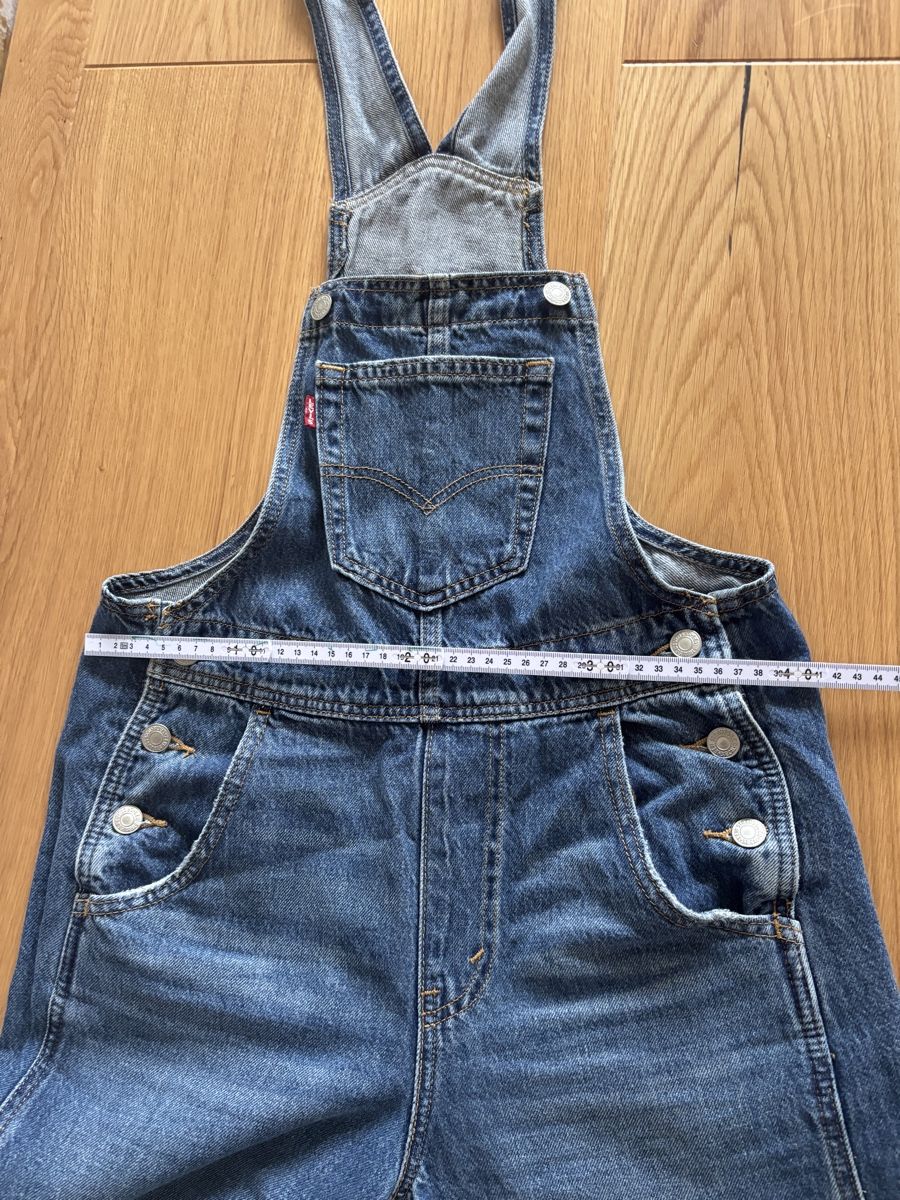 Levi's Tute: Latzhose Levis XS – Usato da Reigoldswil venduto da Mtrobson 3