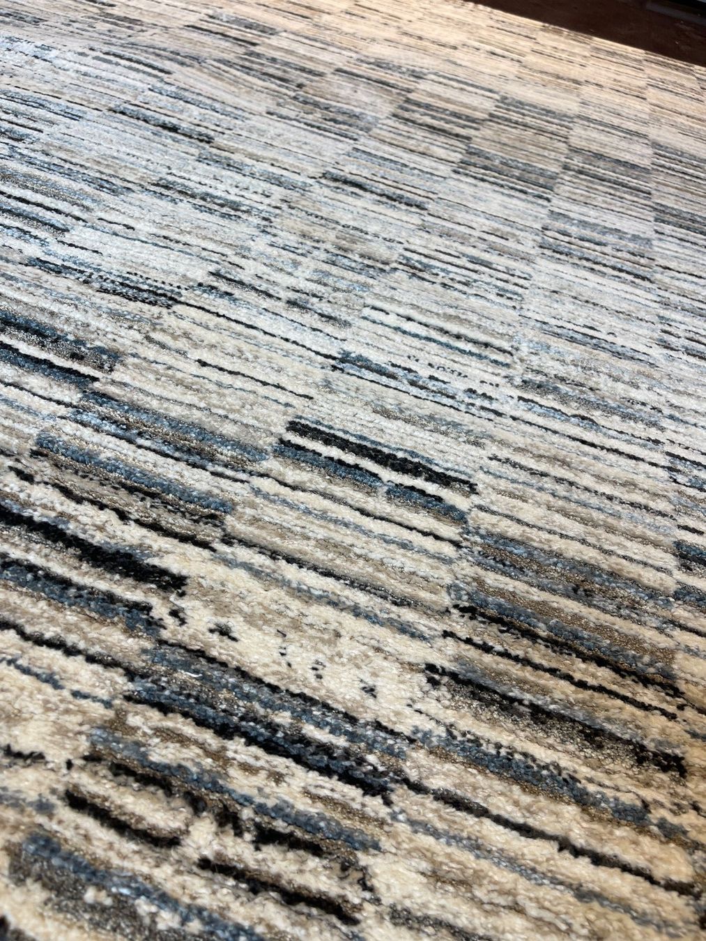 Tapis: Moderner Designerteppich – Neuf (Voir description) à Zürich par NE-0 1