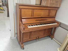 Titel: Burger & Jacobi Klavier / Piano – guter Zustand 
