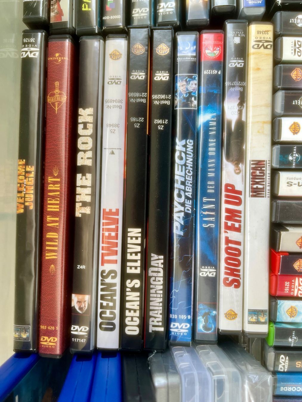Tutti i DVDs: DVD Sammlung - 152 Stk – Usato da Stallikon venduto da tdonvito 2