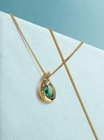 Halskette aus 9 kt 373 Gelbgold/Weißgold mit Tropfen Anhänge