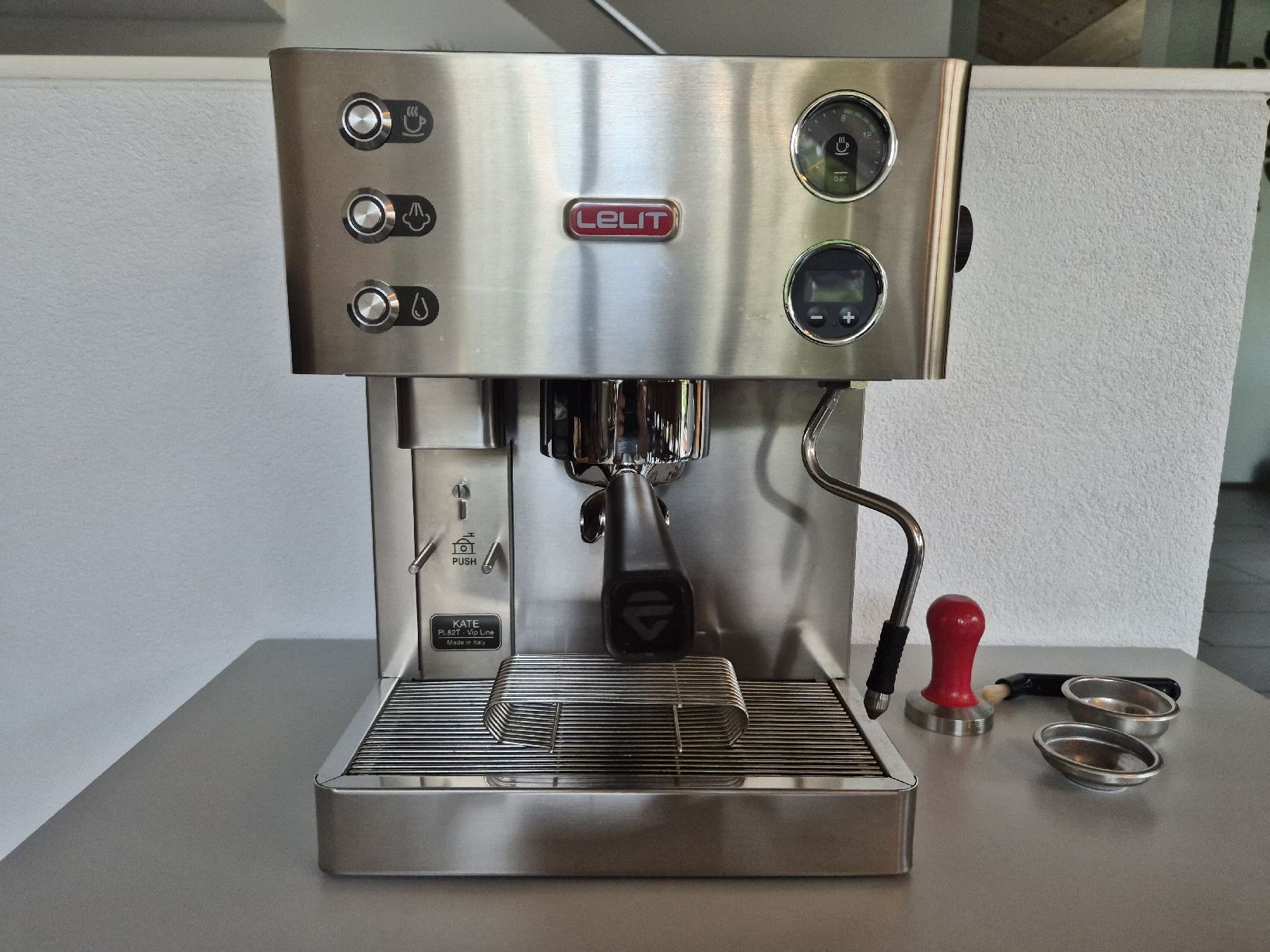 Lelit Kaffeemaschinen & Espressomaschinen: Lelit Kate PL82T – Gebraucht aus Vuissens von djezinal
