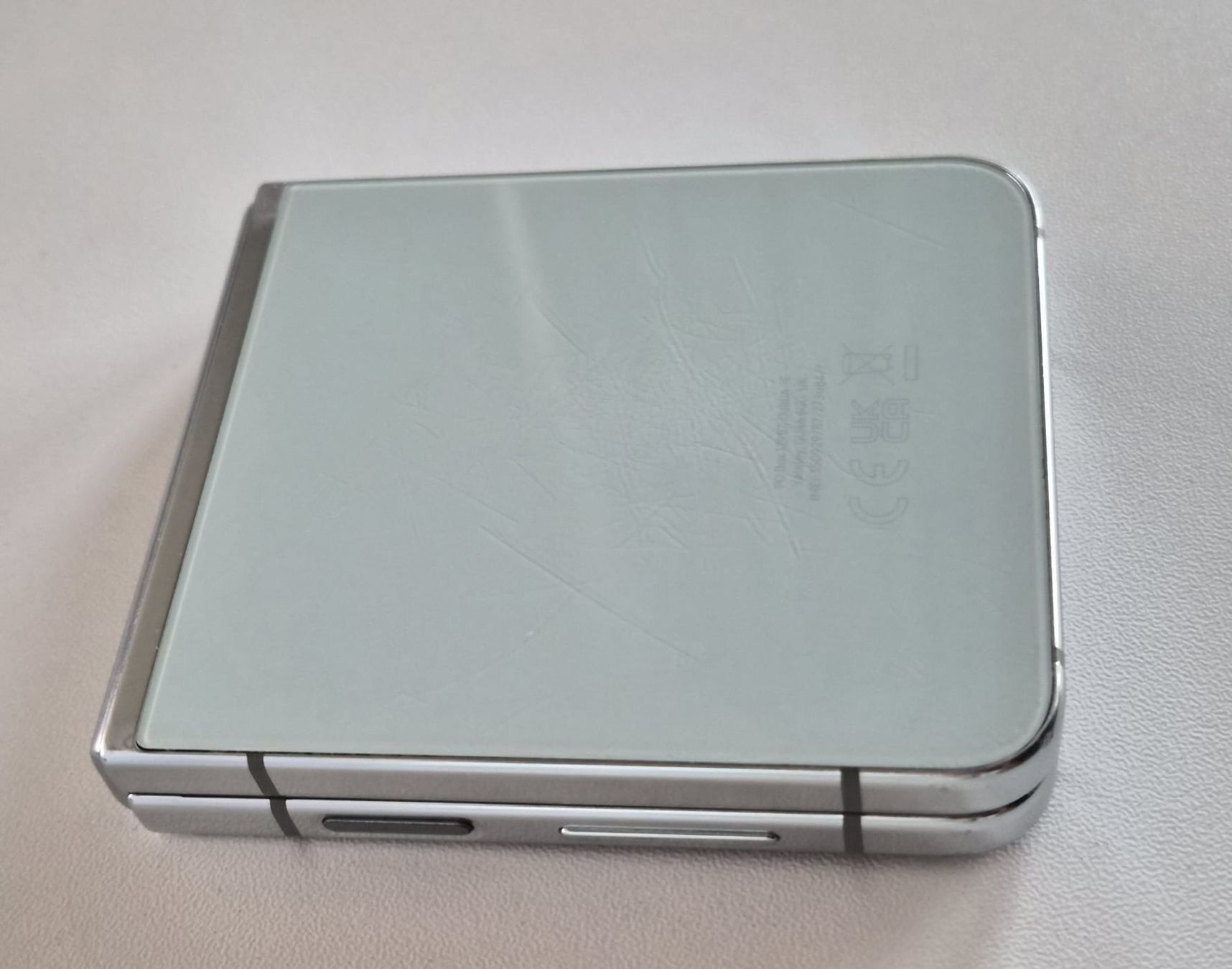 Samsung Portables: Samsung Galaxy Z Flip5 – D'occasion à St. Gallenkappel par JK104 4