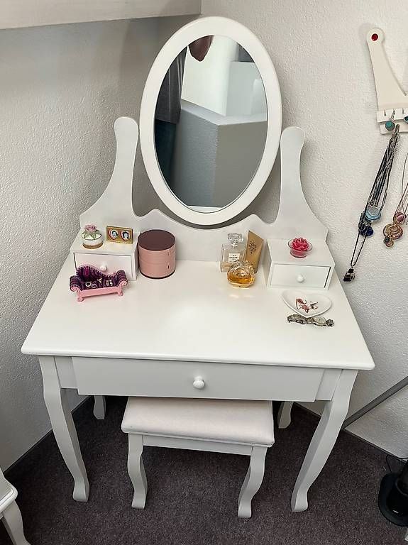 Tavoli da trucco: Schminktisch mit Sitzbank – Usato da Felben-Wellhausen venduto da PeriFel