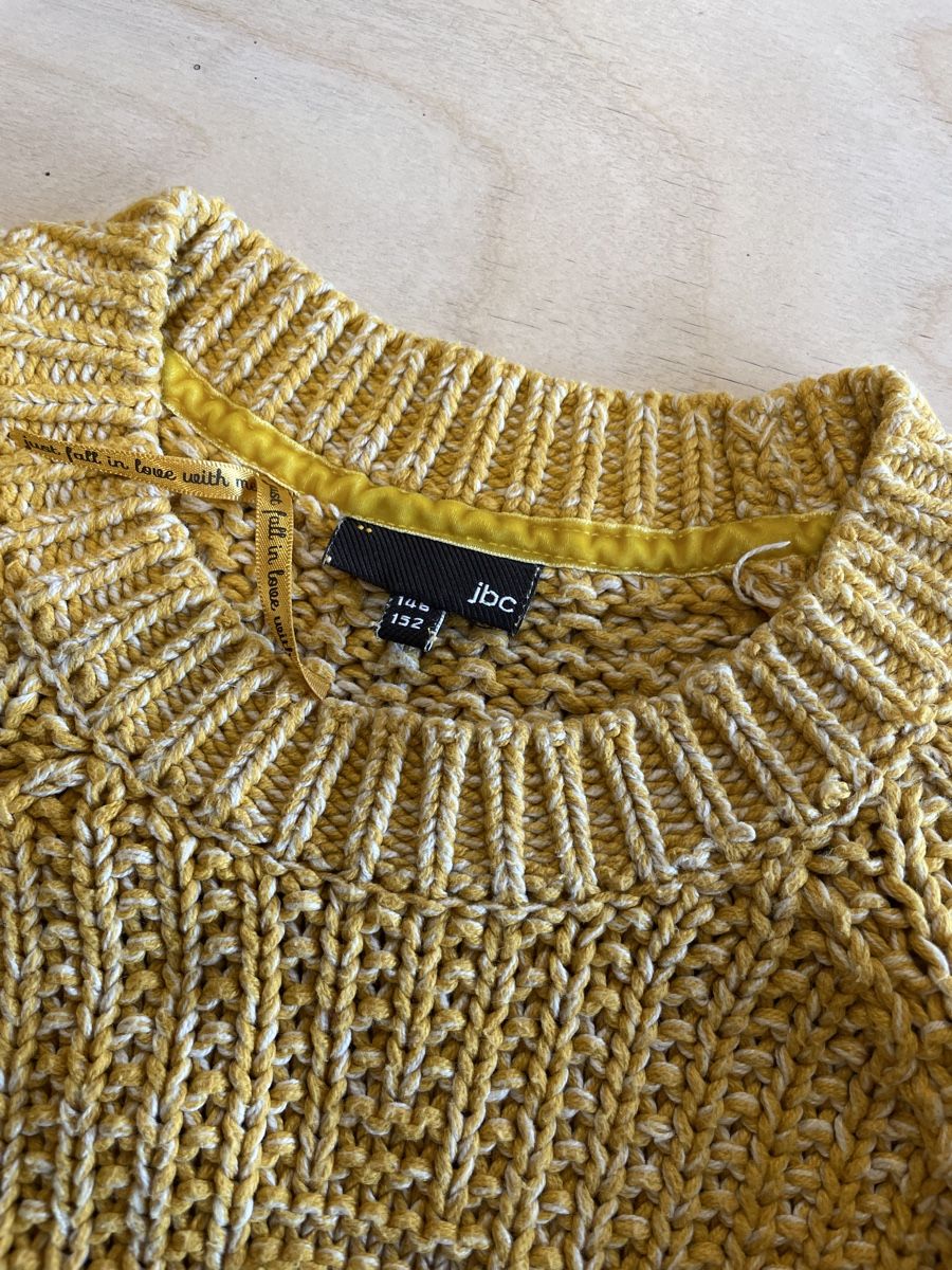 Maglioni & Felpe: Gehäckelter Pulli Kinder 152 – Usato da Winterthur venduto da Wyl_ma 1