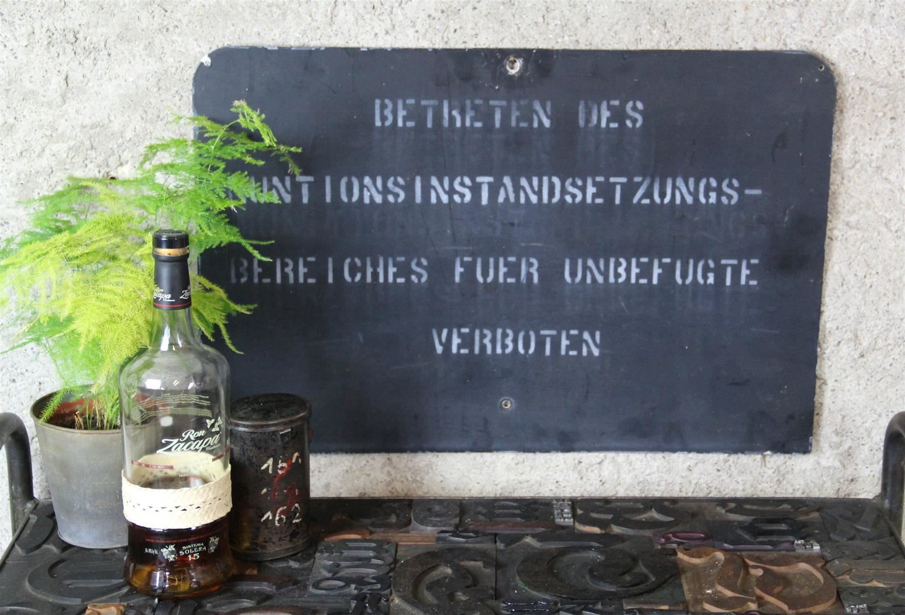 Insegne: Blechschild "Munitioninstandsetzung" – Usato da Birrwil venduto da brandschatz_birrwil 3