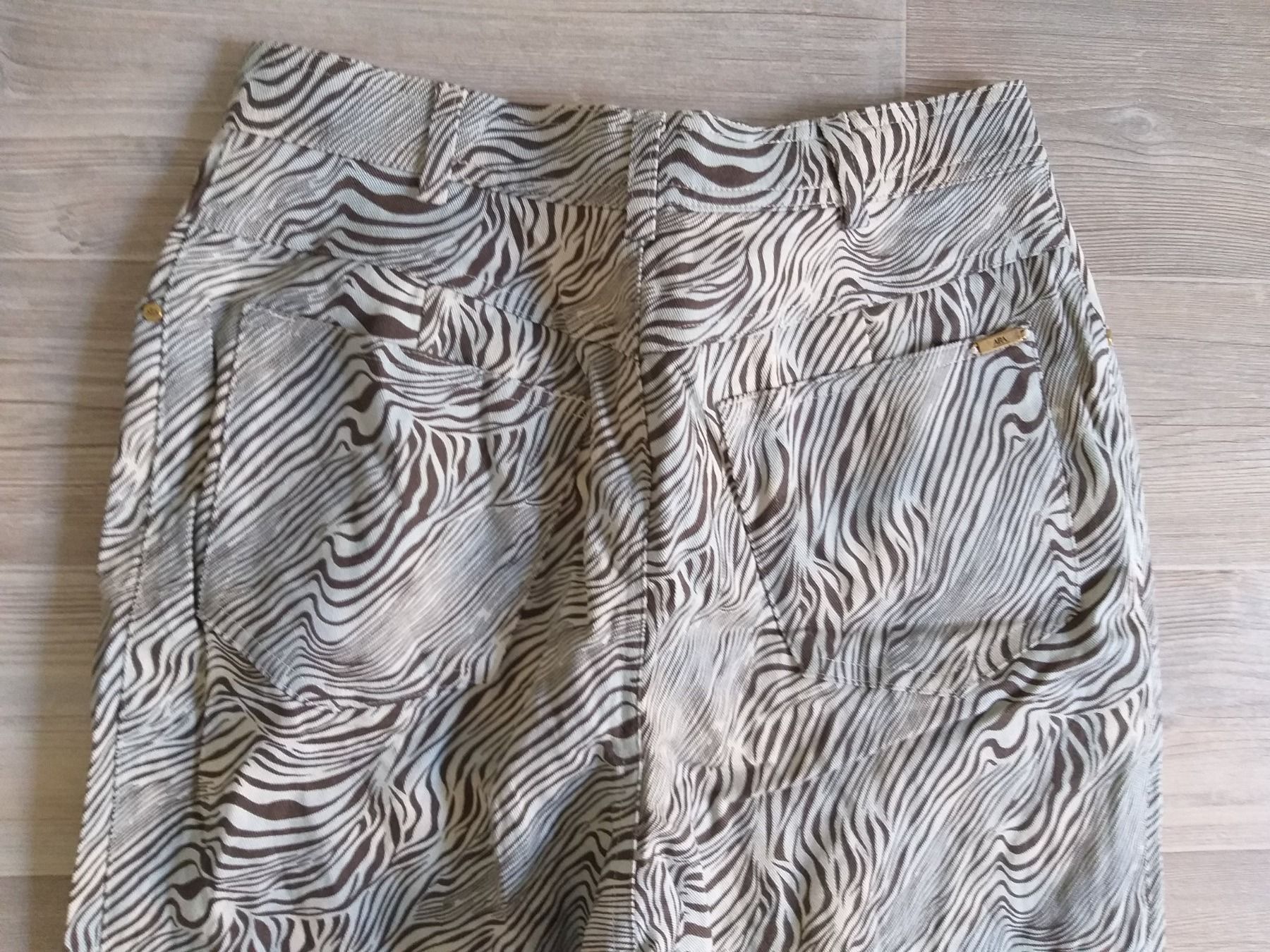 Jeans: ARA Jeans taille / Grosse M – Usato da Cossonay-ville venduto da Super-Price-Quality 6