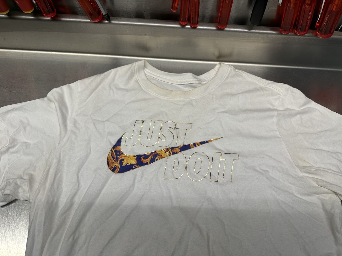 Nike T-shirt: Weiss Nike T-Shirt  – Usato da Schwende venduto da weesli 1