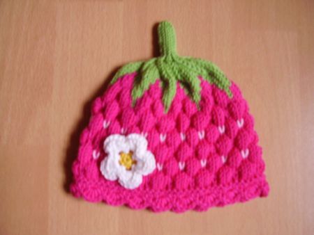 Himbeermütze / Mütze handgestrickt Merinowolle Geschenk