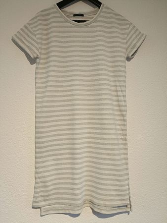 Kleid der Marke Drykorn