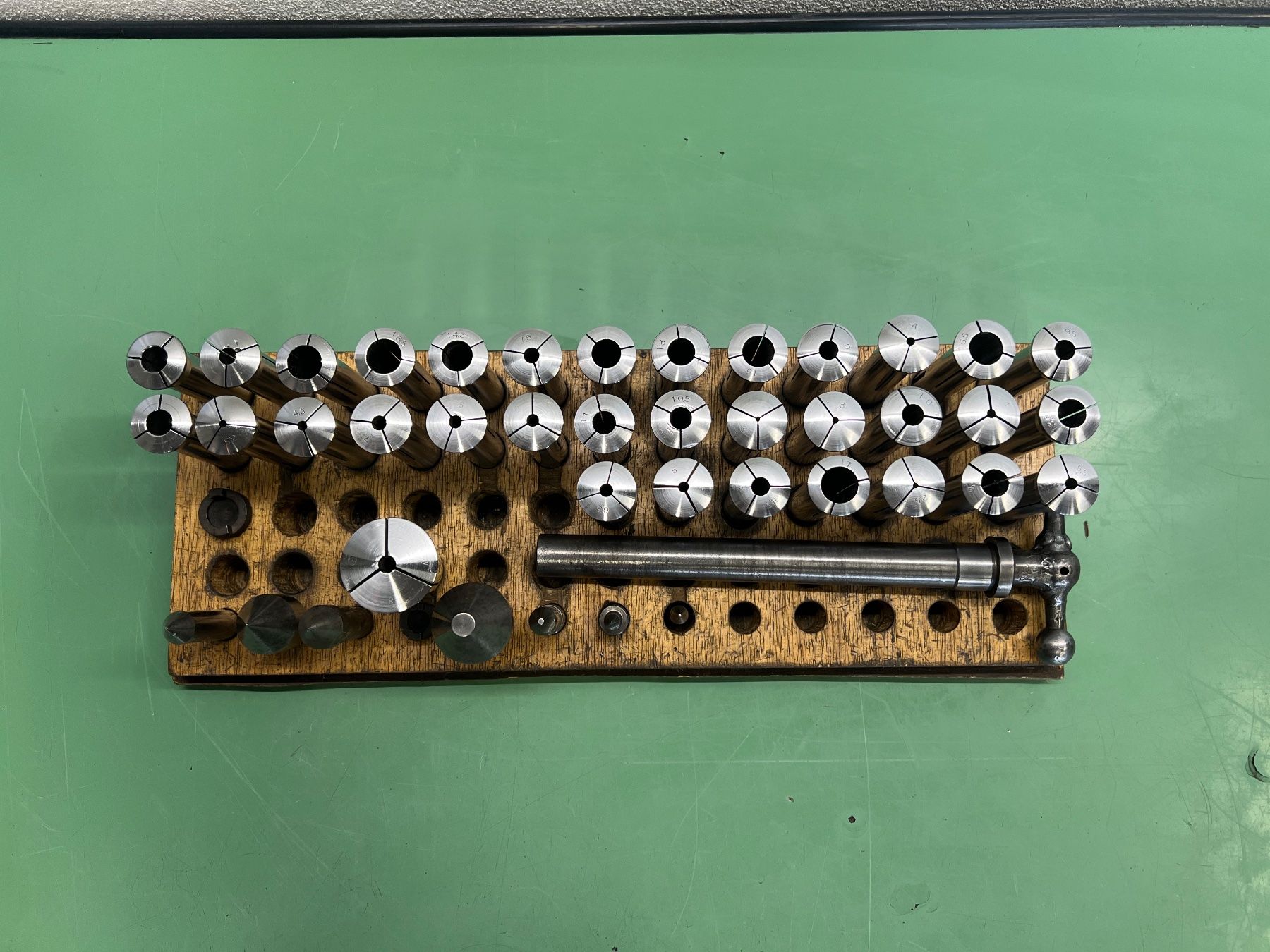 Alle Werkzeuge: DECKEL pinces – Gebraucht aus Aarberg von SNMachines 2