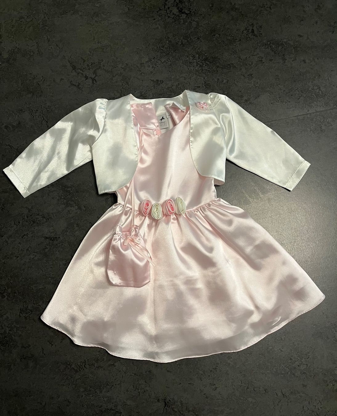 Vestiti & Gonne: Schönes Kleid – Nuovo e nell'imballaggio originale da Zürich venduto da Maria_Felicina