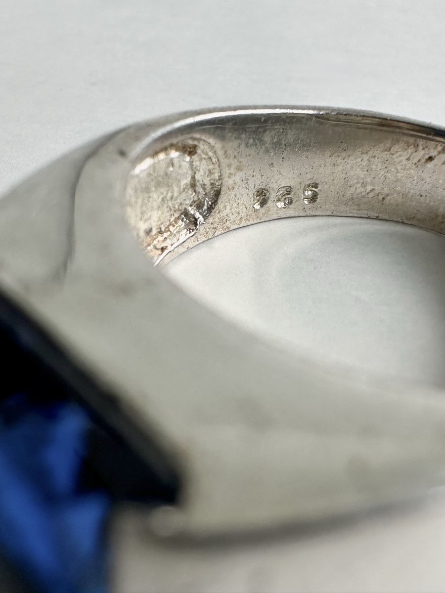 Anelli: 925 Silberring mit tiefblauem Stein/ Silverstar / Gr.  68 – Usato da Bern venduto da neon317 2
