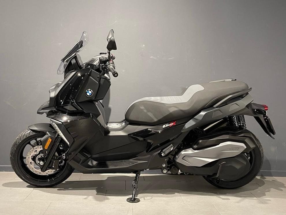BMW Scooters: Scooter BMW C400x – D'occasion à Arzo par pat_6swy 1