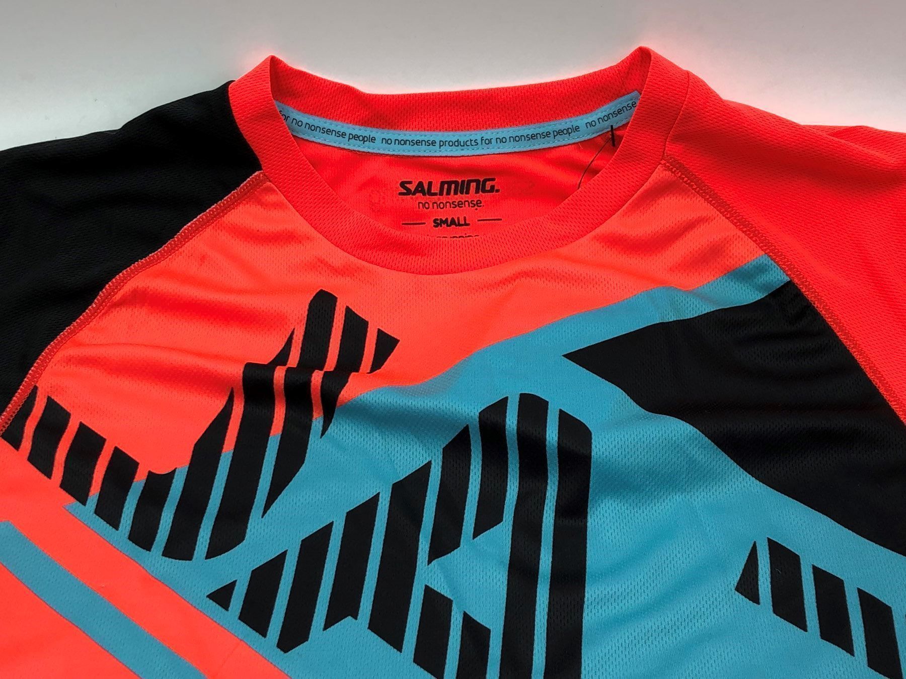 T-shirt: Salming Bold Print Tee Shirt Gr. S – Nuovo e nell'imballaggio originale da Spreitenbach venduto da Opfikoner1 2