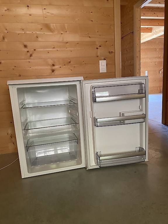 Kühlschrank: Frigorifero – Gebraucht aus Origlio von eli_gk55 1
