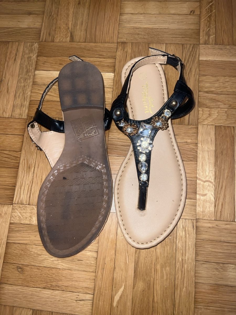 Damenschuhe: Sandales Brillantes Taille 37 – Gebraucht aus Gland von ms_ 1