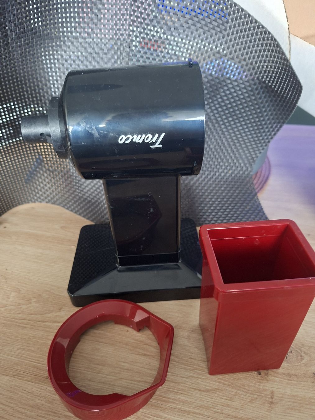 Elettrodomestici da cucina: Râpe  Tromco avec accessoires état neuf, kitchenAid comlatib – Nuovo (secondo la descrizione) da Collombey venduto da lon_m7qd 2