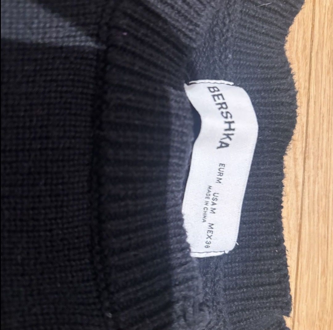Bershka Maglioni & Felpe: Bershka Knit M – Usato da Bassersdorf venduto da lev_75cn 3
