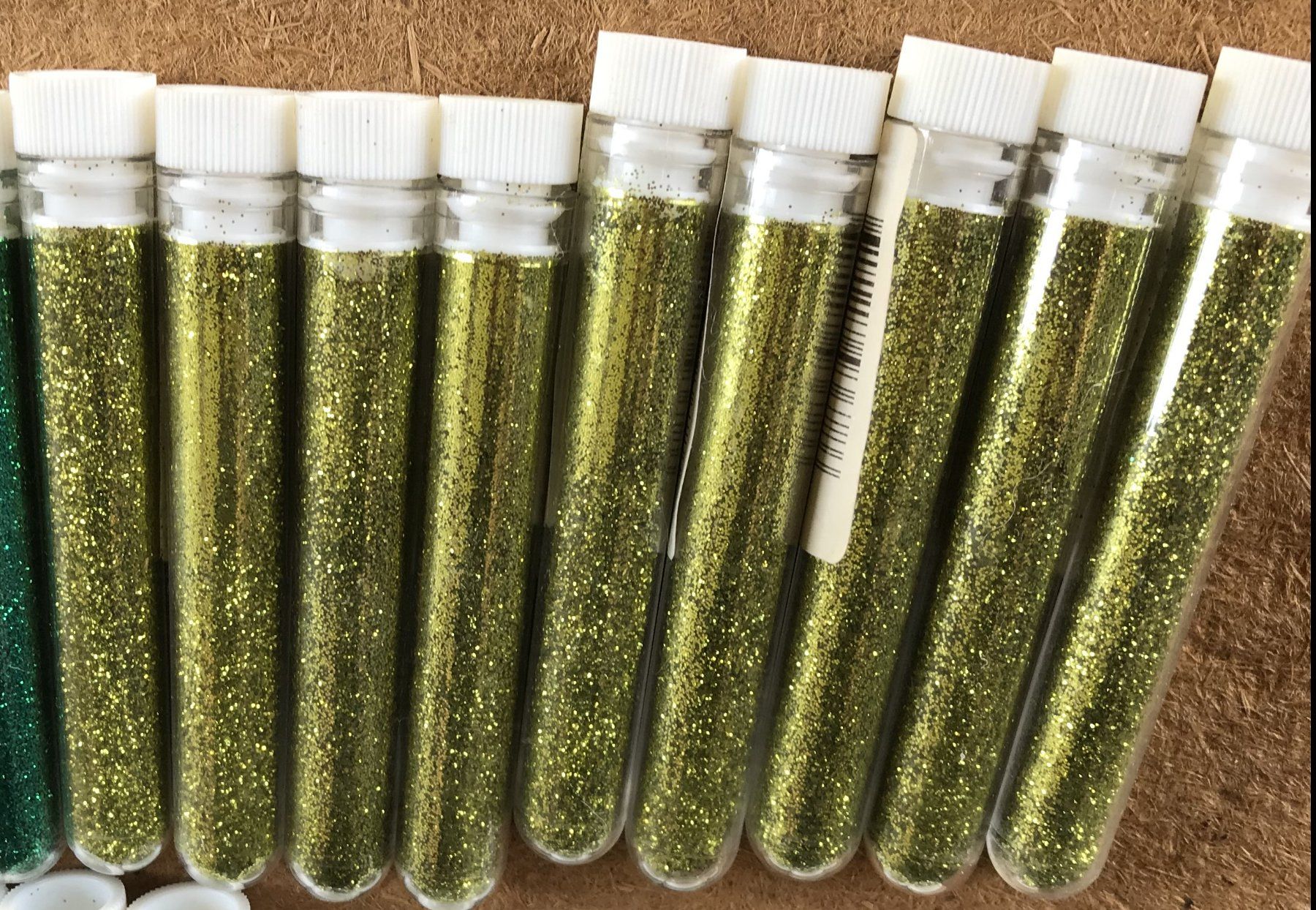 Kit bricolage: LOT ULTRA FINE GLITTER ORIGINALVERPACKT – Nuovo e nell'imballaggio originale da Ostermundigen venduto da Wyatt-Earp 2